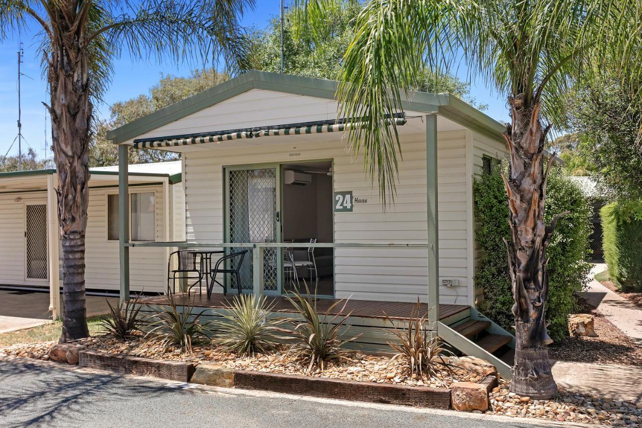 Big4 Moama Holiday Park Bagian luar foto