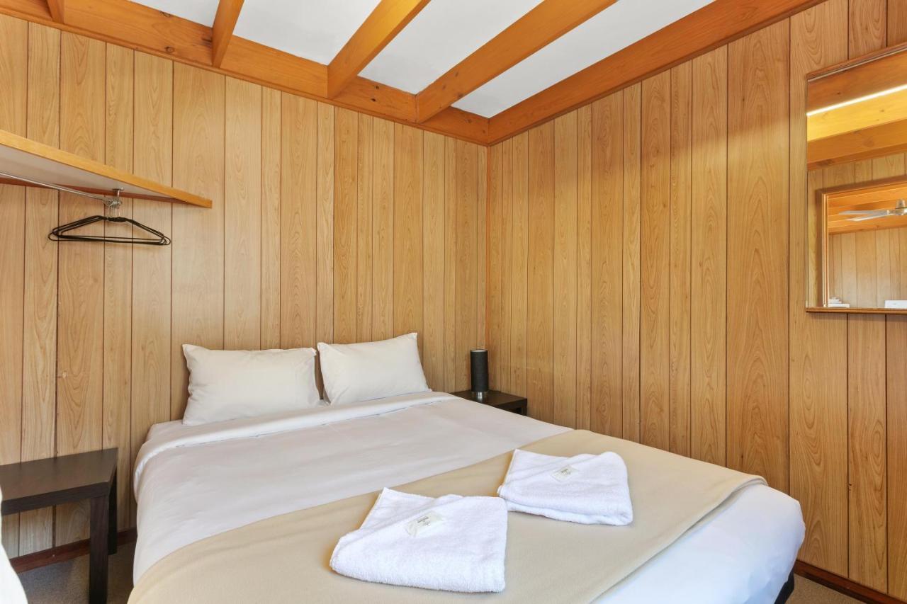 Big4 Moama Holiday Park Bagian luar foto