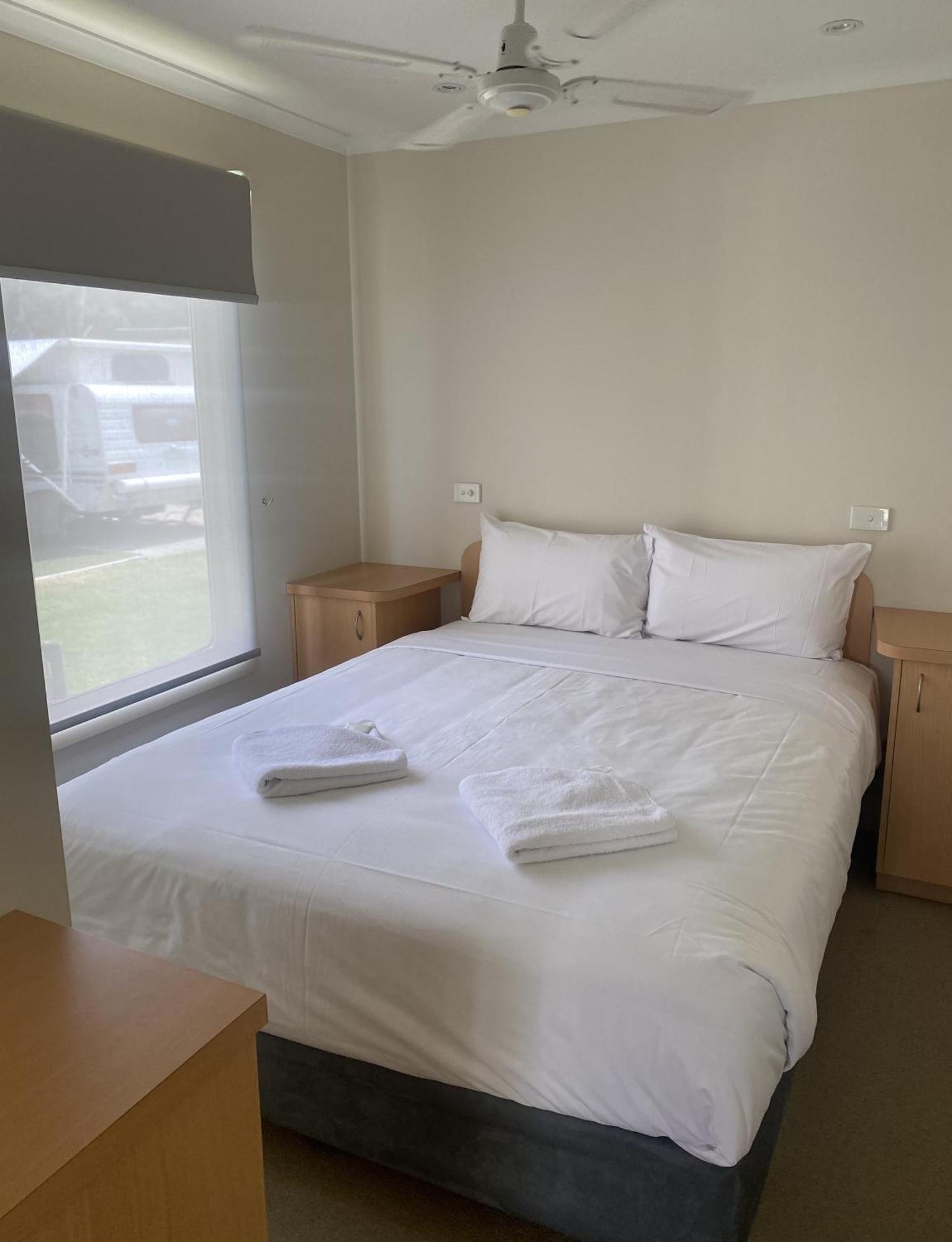 Big4 Moama Holiday Park Bagian luar foto