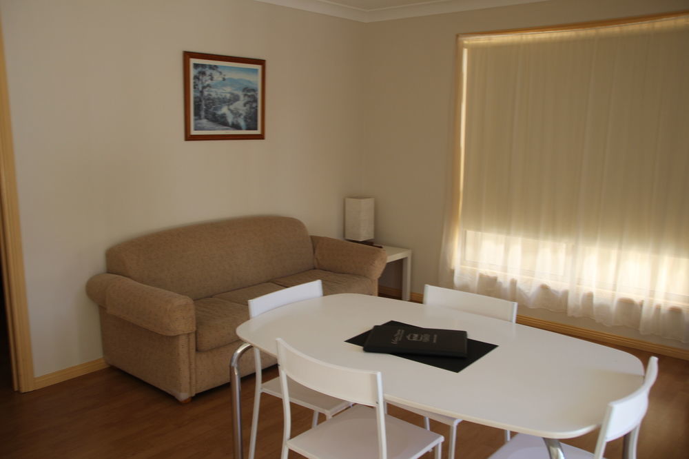 Big4 Moama Holiday Park Bagian luar foto