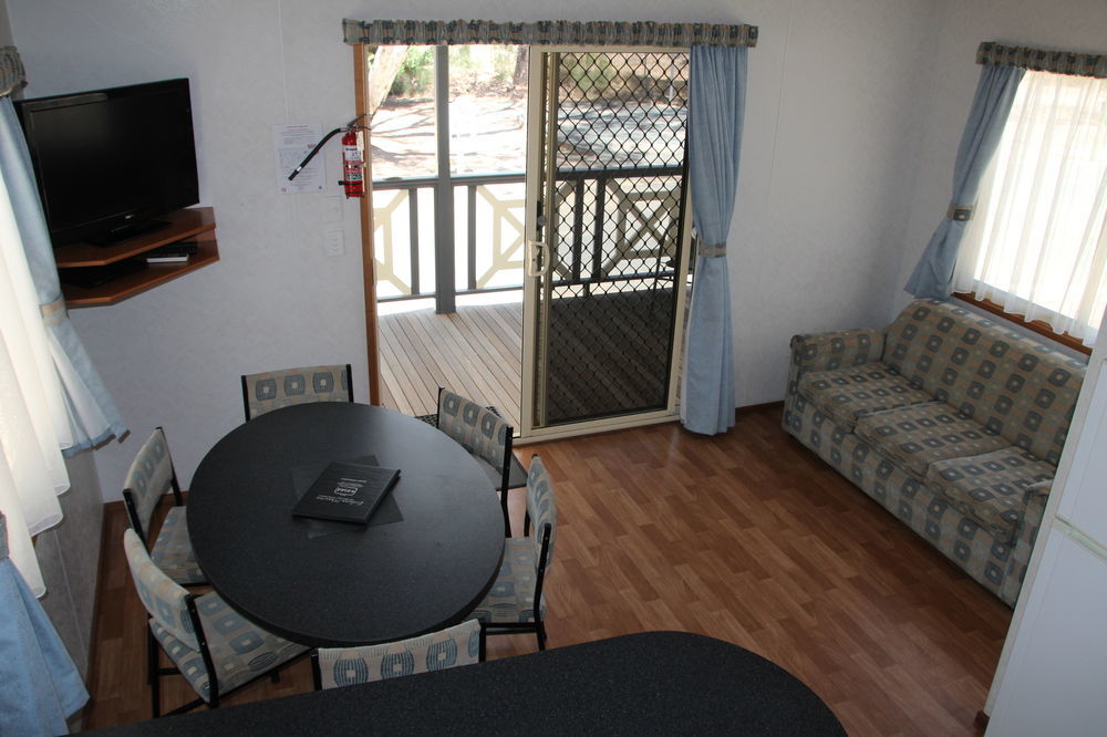 Big4 Moama Holiday Park Bagian luar foto