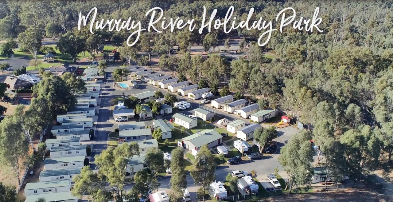 Big4 Moama Holiday Park Bagian luar foto